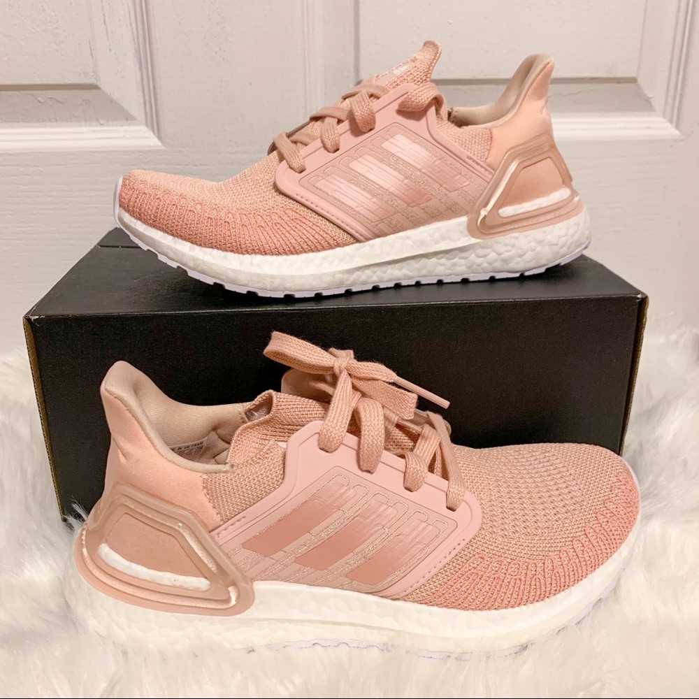 Size 7 - adidas UltraBoost 20 Women FV8358
